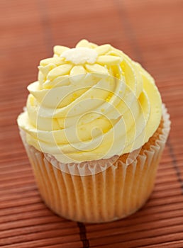 Lemon flavored Cupcake