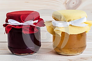 Lemon jam and jam carcade