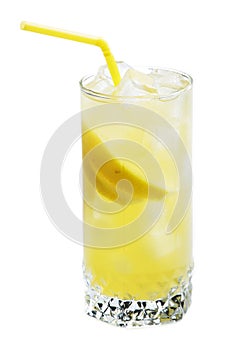 Lemon juice with ice