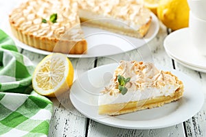 Lemon meringue pie