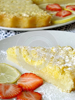 Lemon pie with strawberries