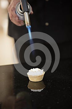 Lemon tart and meringue