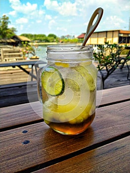 The lemon tea ice is so refreshing