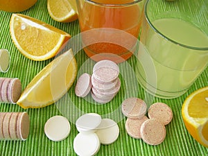 Lemonade tablets with vitamins