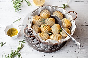 Lemony rosemary potatoes