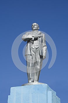 Lenin stone monument