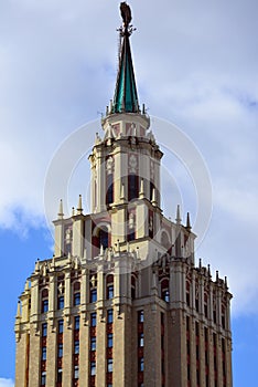 Leningradskaya Hotel on Komsomolskaya Square