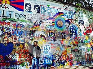 Lenon wall prague