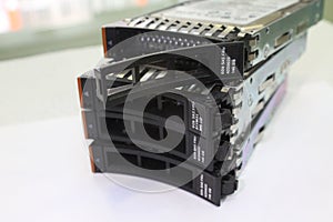 Lenovo IBM server harddisk slide