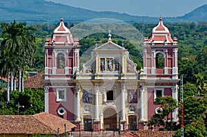 Leon city cathedral photo