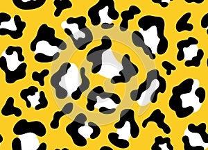 Leopard print pattern seamless pattern. Vector zoo pattern.