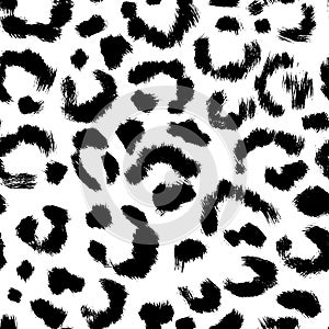 Leopard skin artwork imitation print. Vector seamless pattern