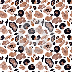 Leopard skin seamless pattern on white background. Wild animal coat print with black and brown spots