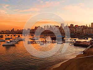 Let the sun set and heat the sea