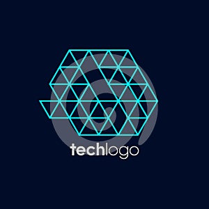 Letter Q Triangle Polygon Tech Logo