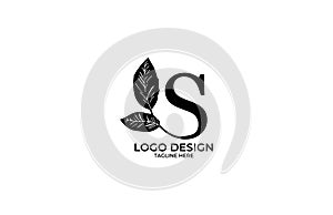 Letter S Linked Beauty Black Leaf Logo Design Concept photo
