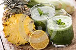 Lettuse and pineapple mix juice photo