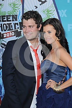 Levi Johnston,Brittani Senser