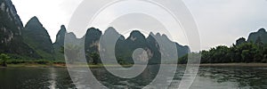 Li Jiang river and its mounts photo