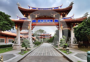Lian Shan Shuang Lin Monastery photo