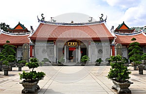 Lian Shan Shuang Lin Temple in Singapore.