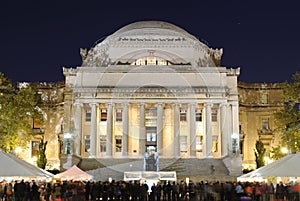 Biblioteca de universidad 