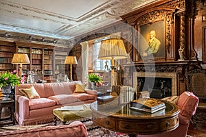 Library room in Hever Castle