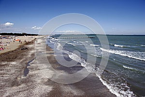 Lido beach to the north