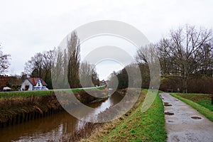 Lier: countryside and towpath in winter