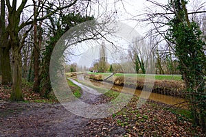 Lier: countryside and towpath in winter