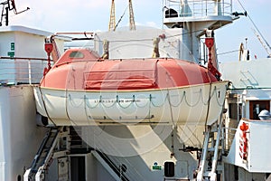 Life boat