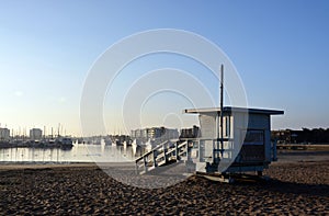 Vida guardia cabana sobre el Playa, Estados Unidos de América 