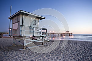 Life Guard Tower and Manhattan Beach Pier