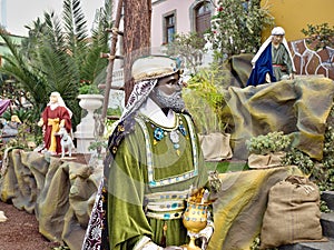Life-size crib figure in the magnificent green velvet robe, the Holy King Kaspar