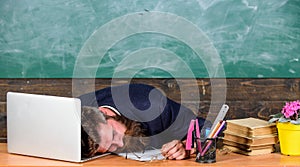 Life of teacher exhausting. Fall asleep at work. Educators more stressed work than average people. High level fatigue