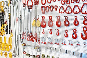 Lifting equipment, hooks and chains