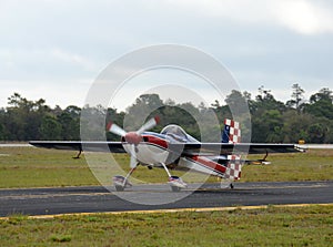 Light aerobatic airplane