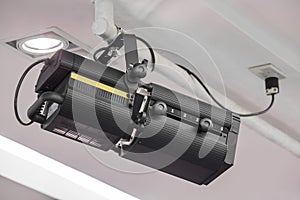 Light beam projector