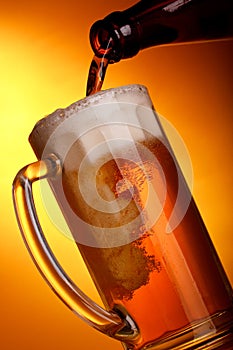 Light beer pouring