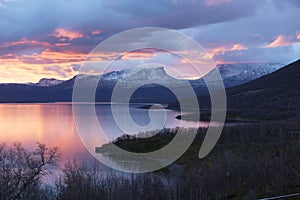 Light morning to the viewpoint at Abisko