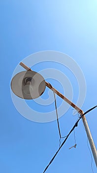 Light poles, bulb, blue sky, pixels lead, old lamp