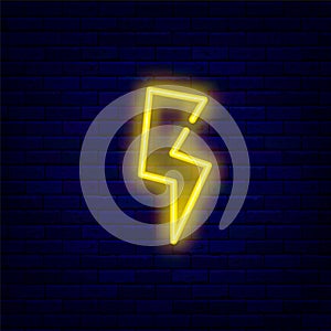 Lighting bulb neon icon. Energy concept. Zigzag shape. Glowing sign. Editable stroke. Vector stock illustration