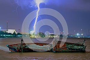 Lightning strikes and a boat capsized in Pattaya