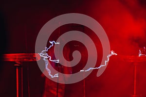 Lightnings of tesla coil in action
