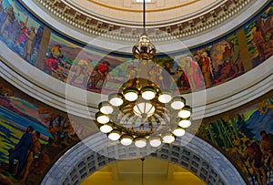 The lights in Utah State Capitol rotunda