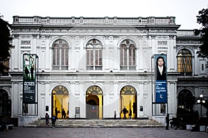 Lima Art Museum with two ads