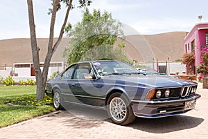 Blue BMW 635 CSI coupe showed in Lima