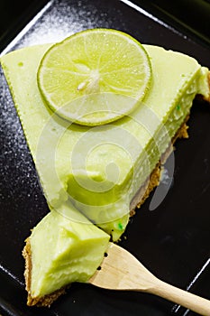 Lime cheese cake pie