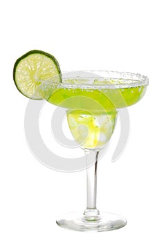 Lime margarita with a slice of lime