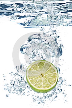 Lime slice in water
